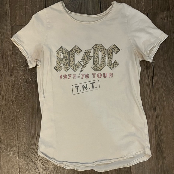 AC/DC 1975-1976 Tour T-Shirt - Picture 1 of 3